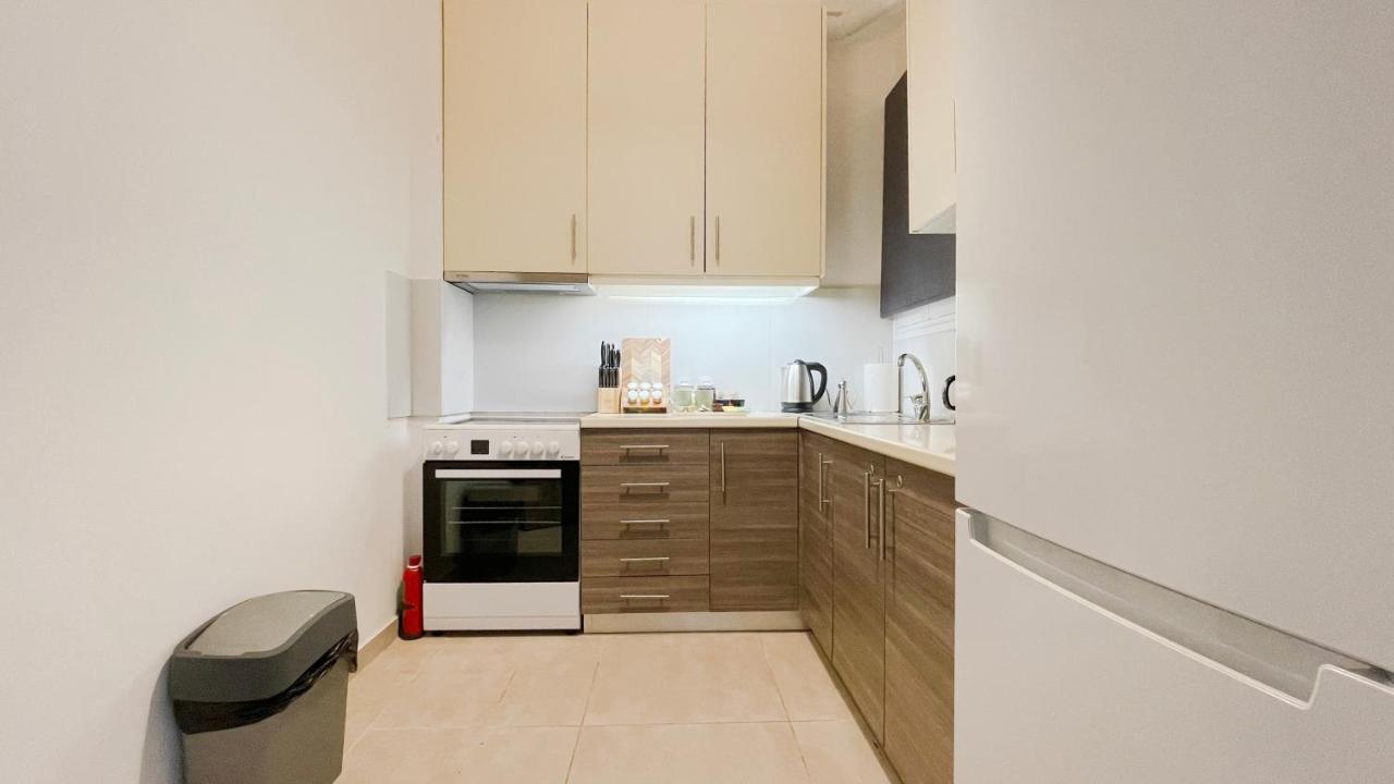 אתונה Kodrigktonos Central 77Sqm Apt In Viktoria מראה חיצוני תמונה